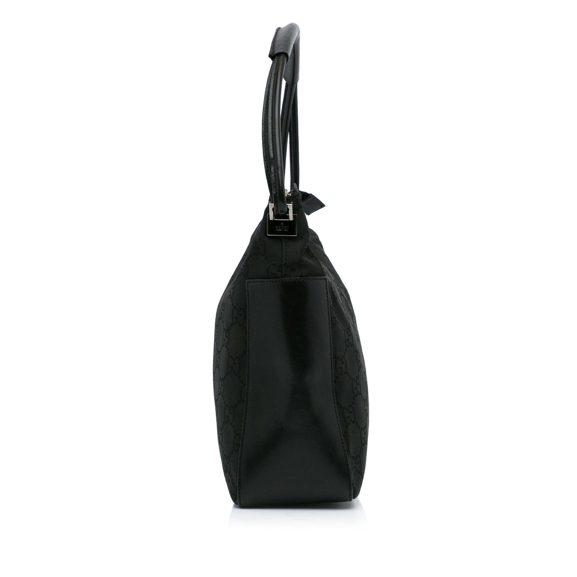 Gucci GG SHG-AwkmcQ Canvas Black Shoulder Bag