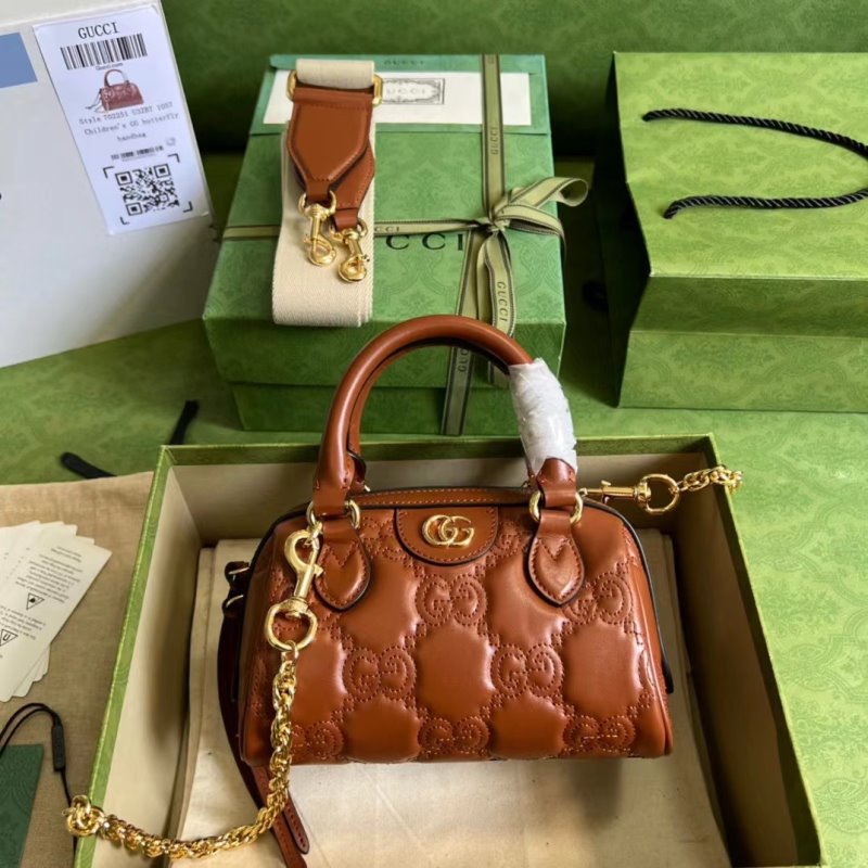 Gucci Shoulder Bag Matelasse Bag Bgu00713