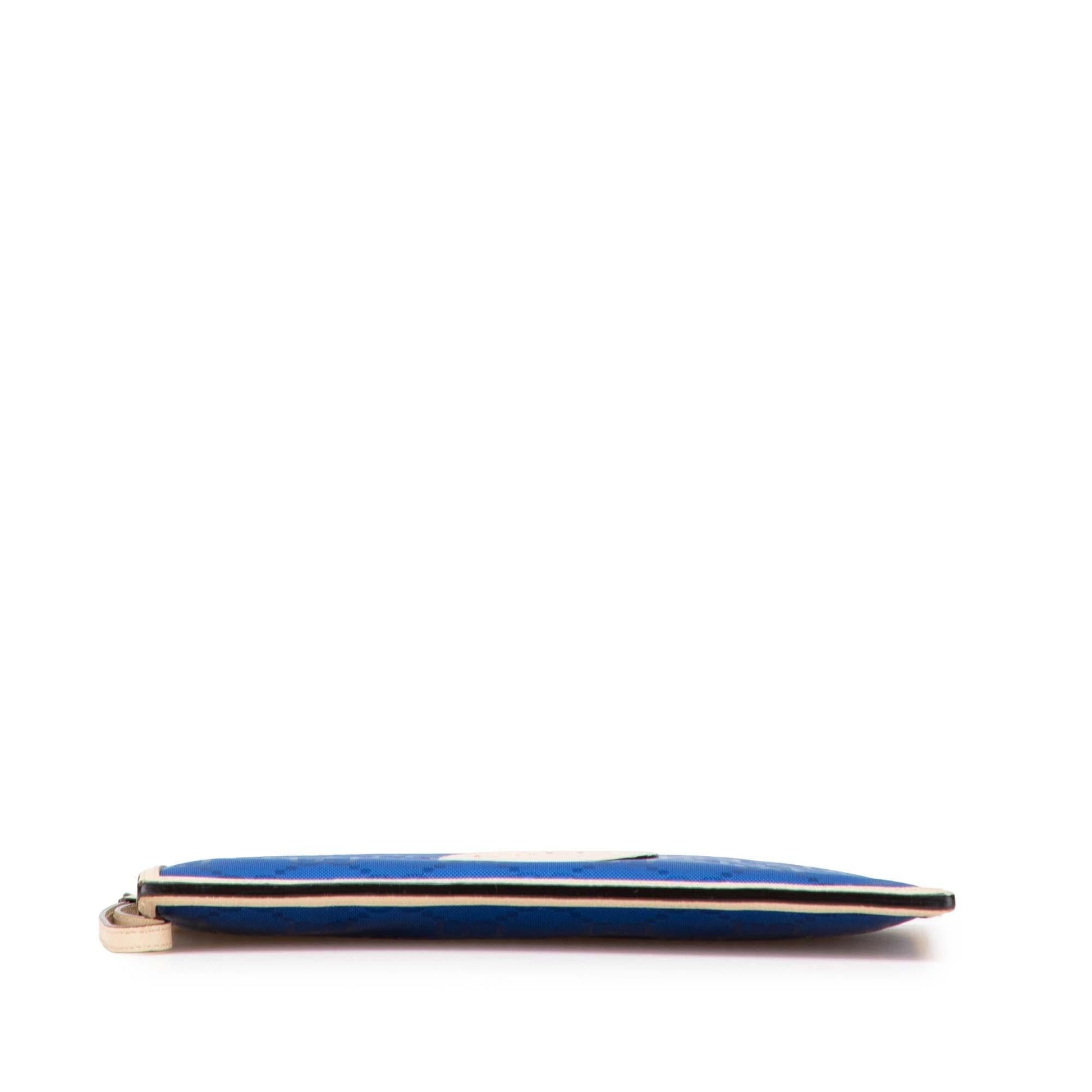 Gucci GG Off Grid Nylon Blue Clutch Bag Clutch 2