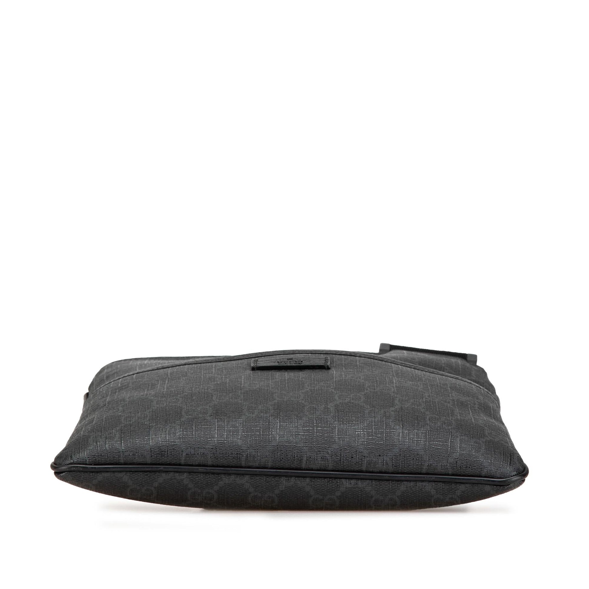 Gucci GG Supreme Canvas Black Crossbody Bag