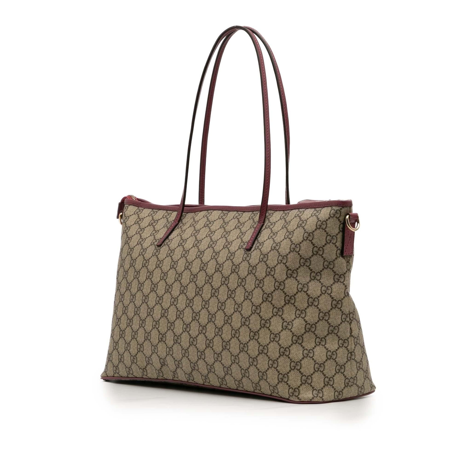 Gucci GG Supreme Travel Bag
