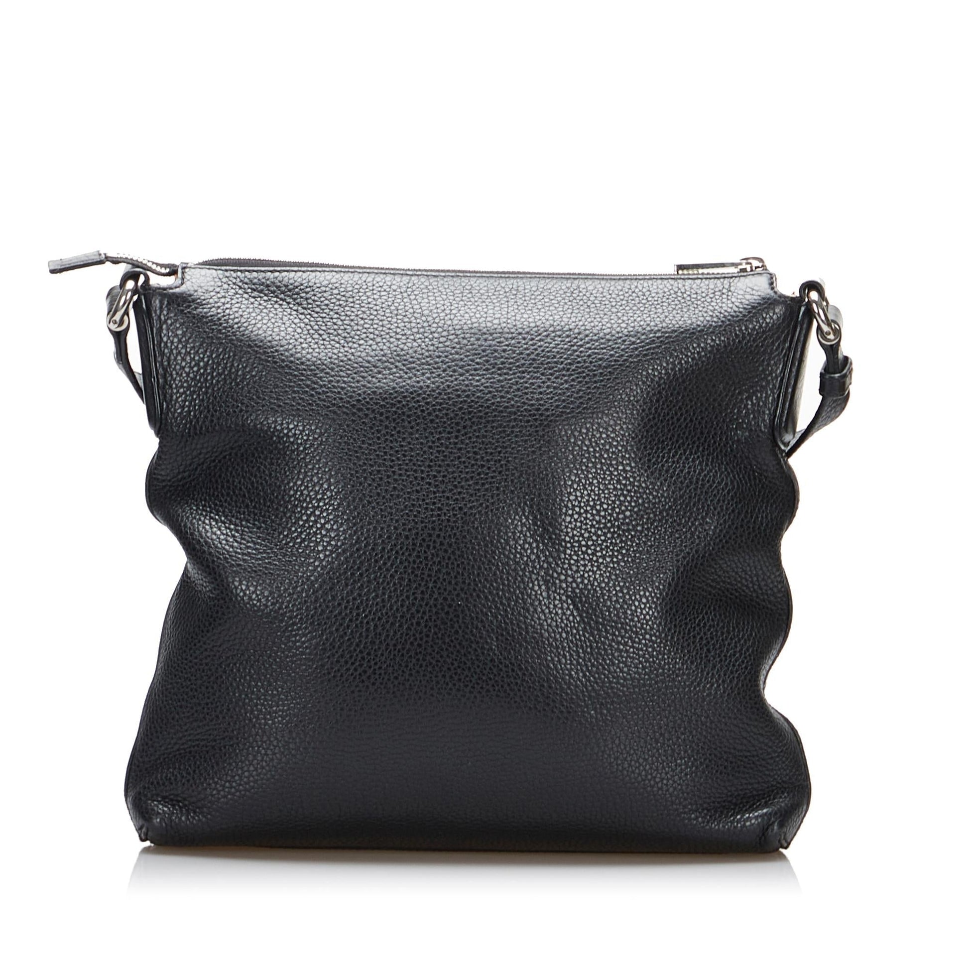 Gucci Interlocking G SHG-jPCoRS Calf Black Crossbody Bag