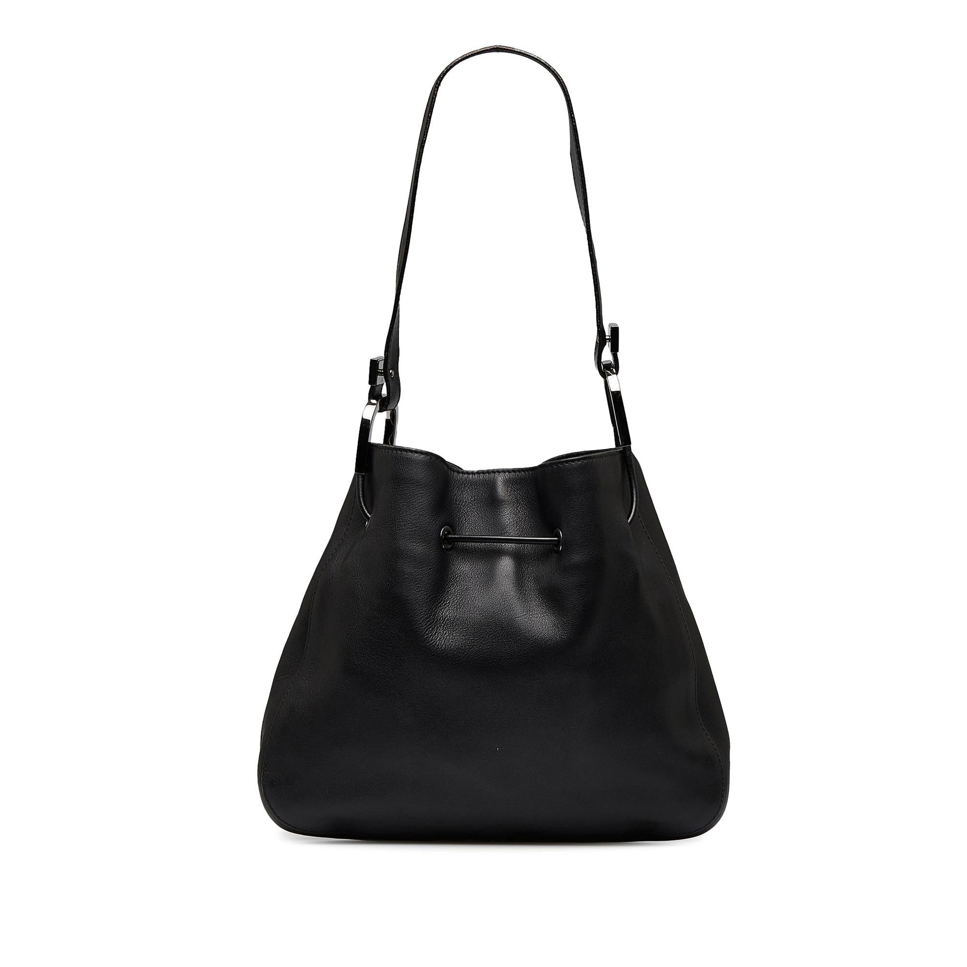Gucci Drawstring SHG-RSAtpw Leather Calf Black Jewelry