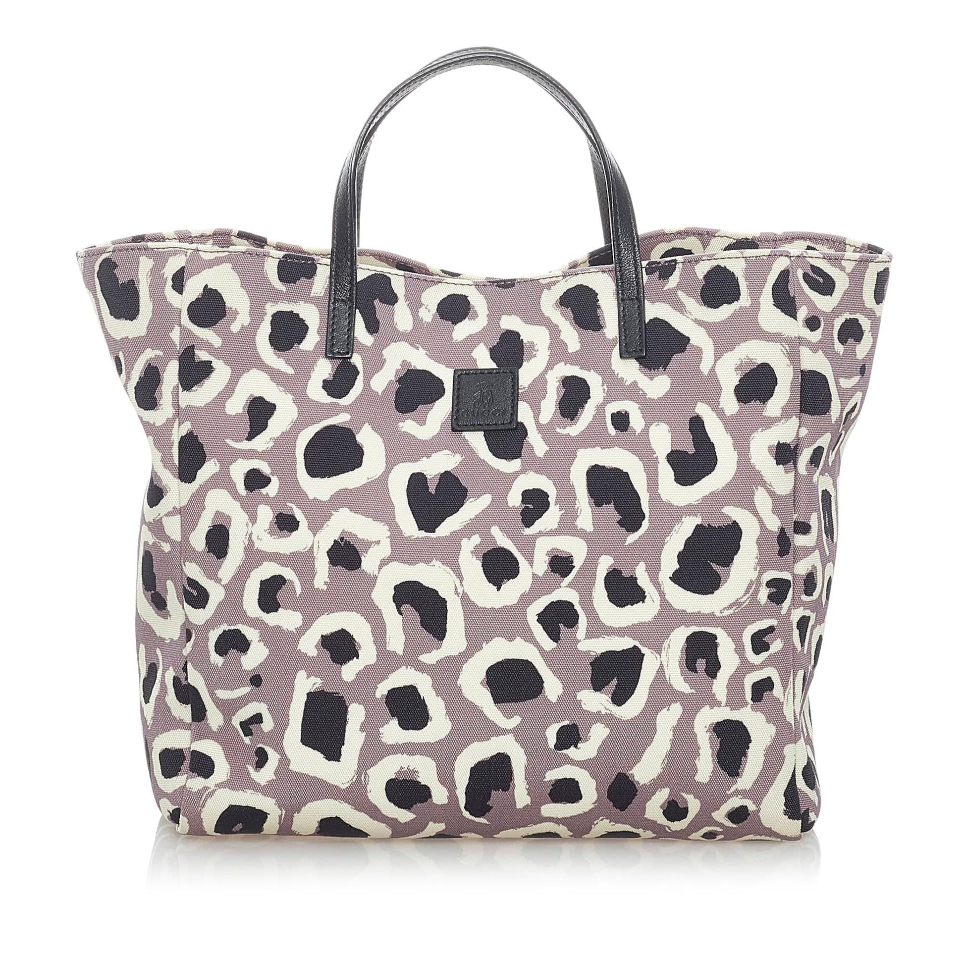 Gucci Leopard Printed SHG Nylon Tote Bag