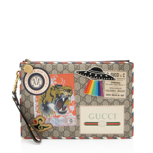 Gucci Soft GG Supreme Courrier Messenger Clutch Bag