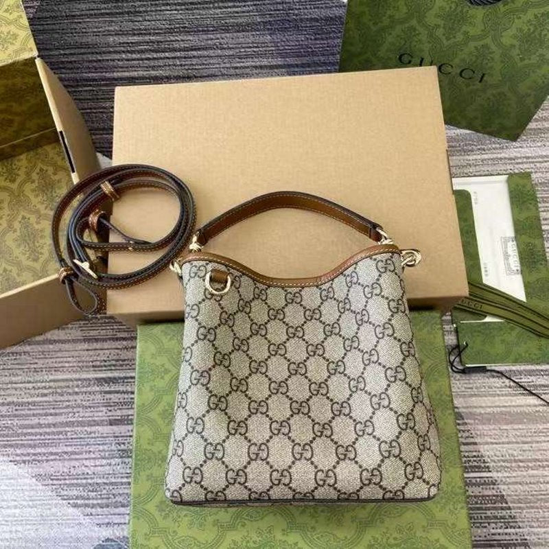 Gucci Shoulder Bag Bag Bg030595