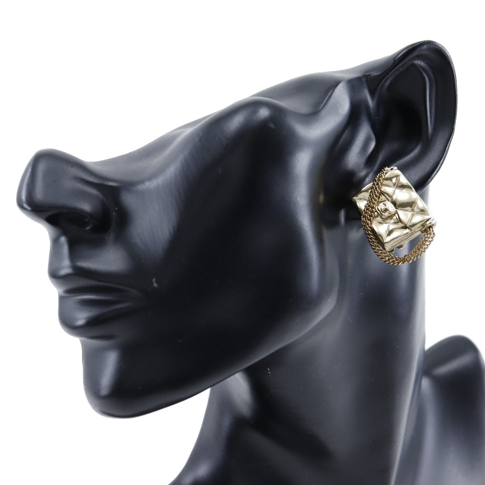 Chanel Gold Plated Matelasse Earrings Jewelry