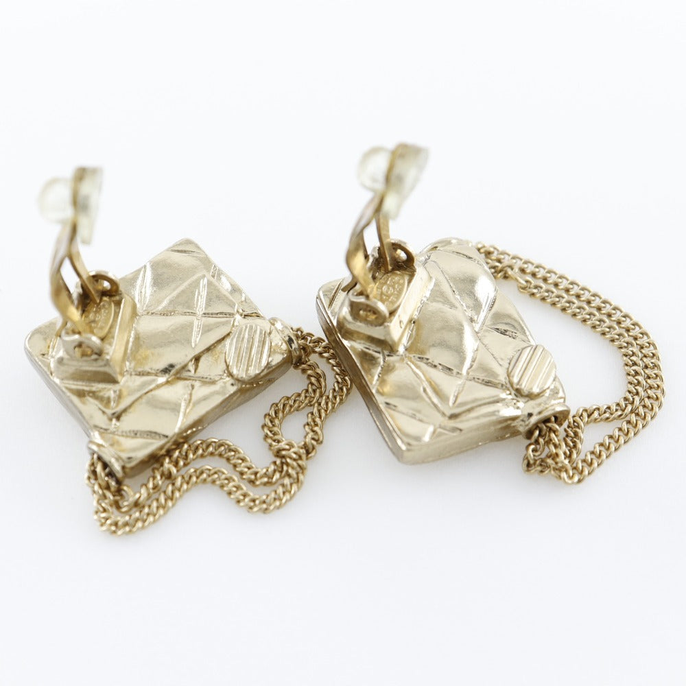 Chanel Gold Plated Matelasse Earrings Jewelry