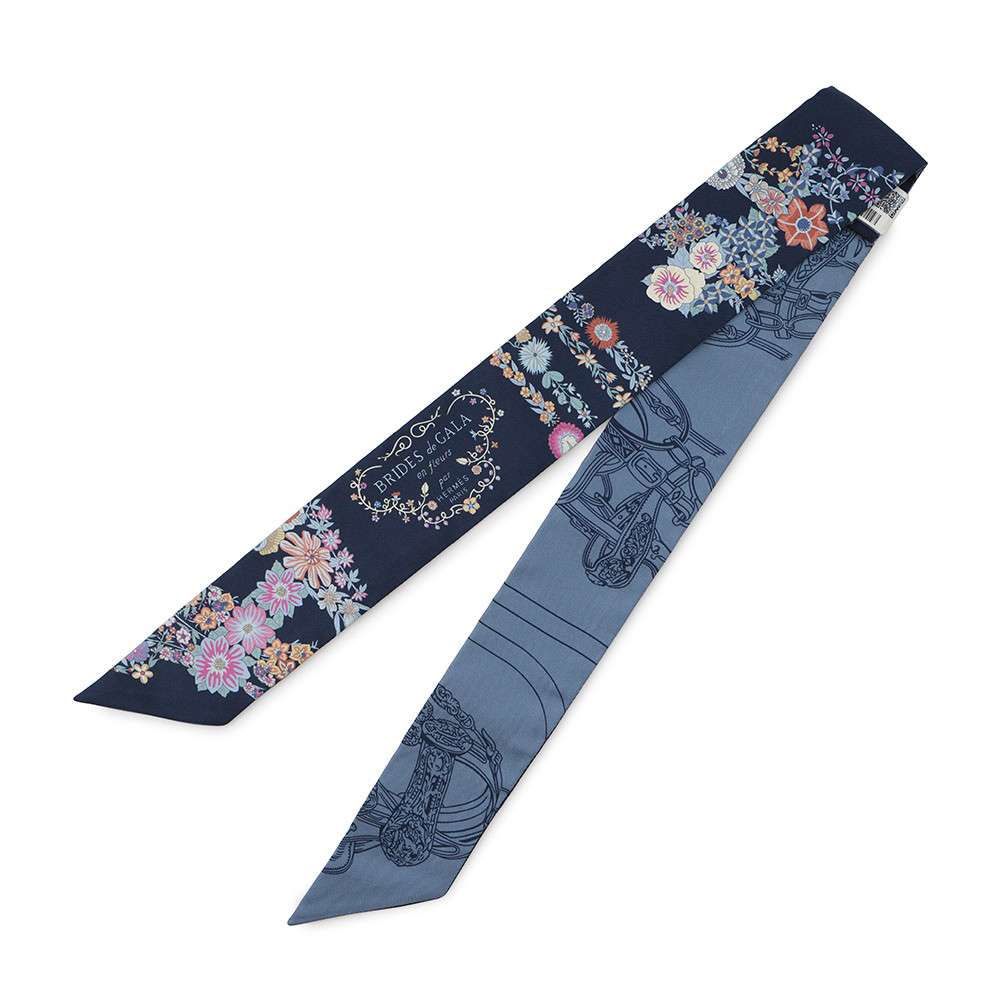 Twilly Brides De Gala En Fleurs Eyeliner Blue Travel Bag