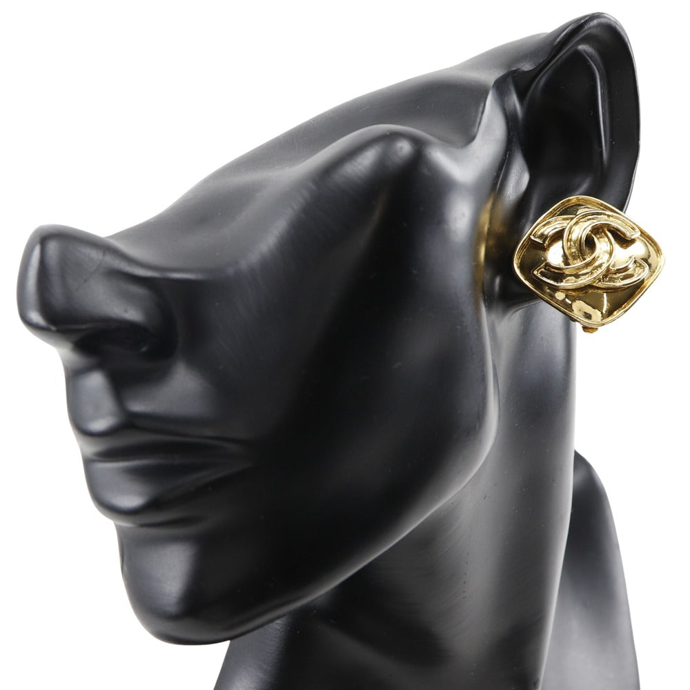 Coco Mark Earrings Jewelry Signature Structured