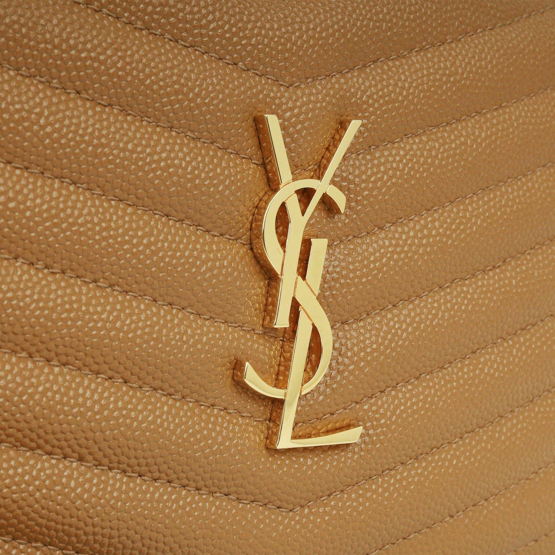 YSL Saint Laurent Lou Camera Bag Mini Crossbody Bag Mini Ghw Un