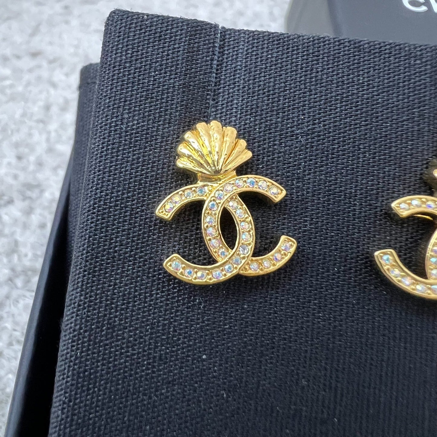 Chanel CC with Seashell Earrings with Crystals in GHW Jewelry
