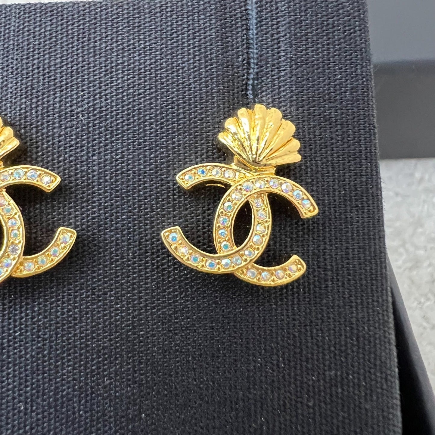 Chanel CC with Seashell Earrings with Crystals in GHW Jewelry