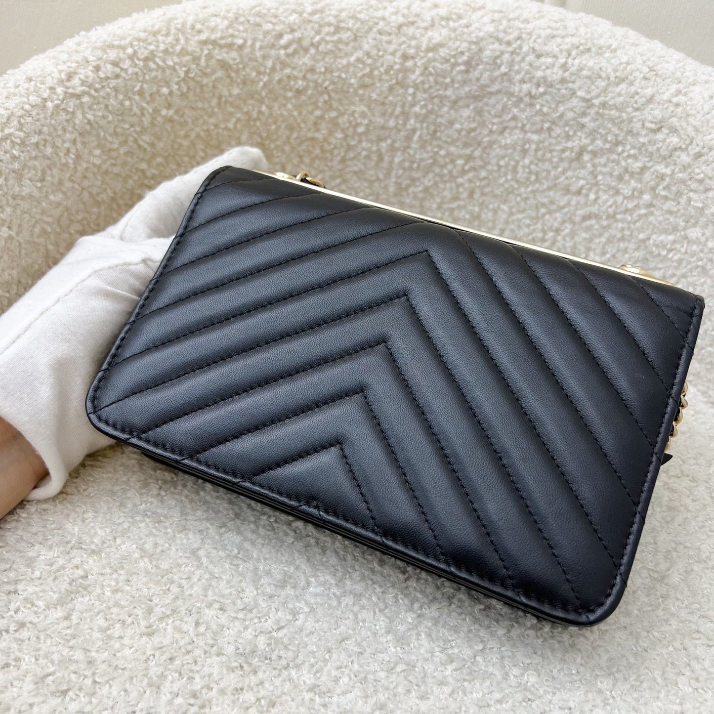 Chanel Trendy CC Wallet on Chain WOC in Black Chevron Lambskin and LGHW (Model: ) Bag