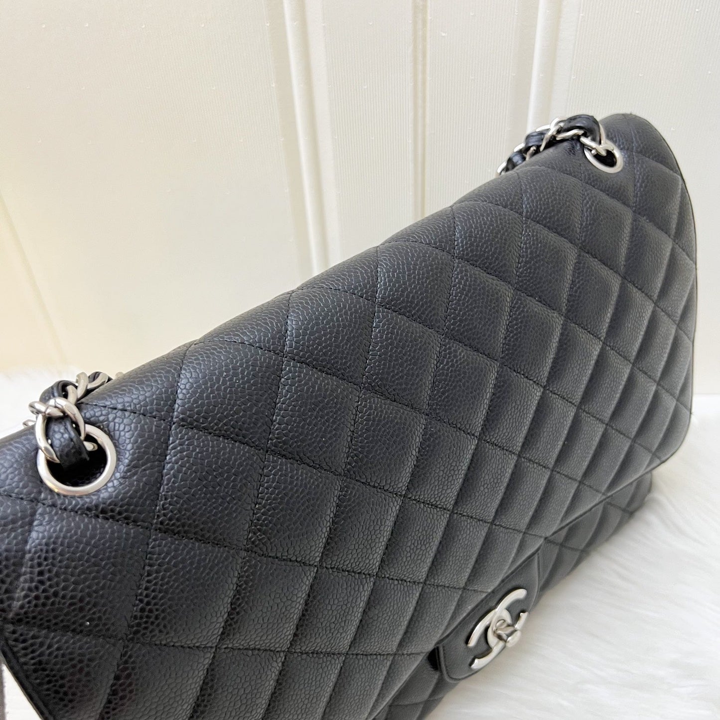 Chanel Maxi Classic Flap DF in Black Caviar and SHW Accessory