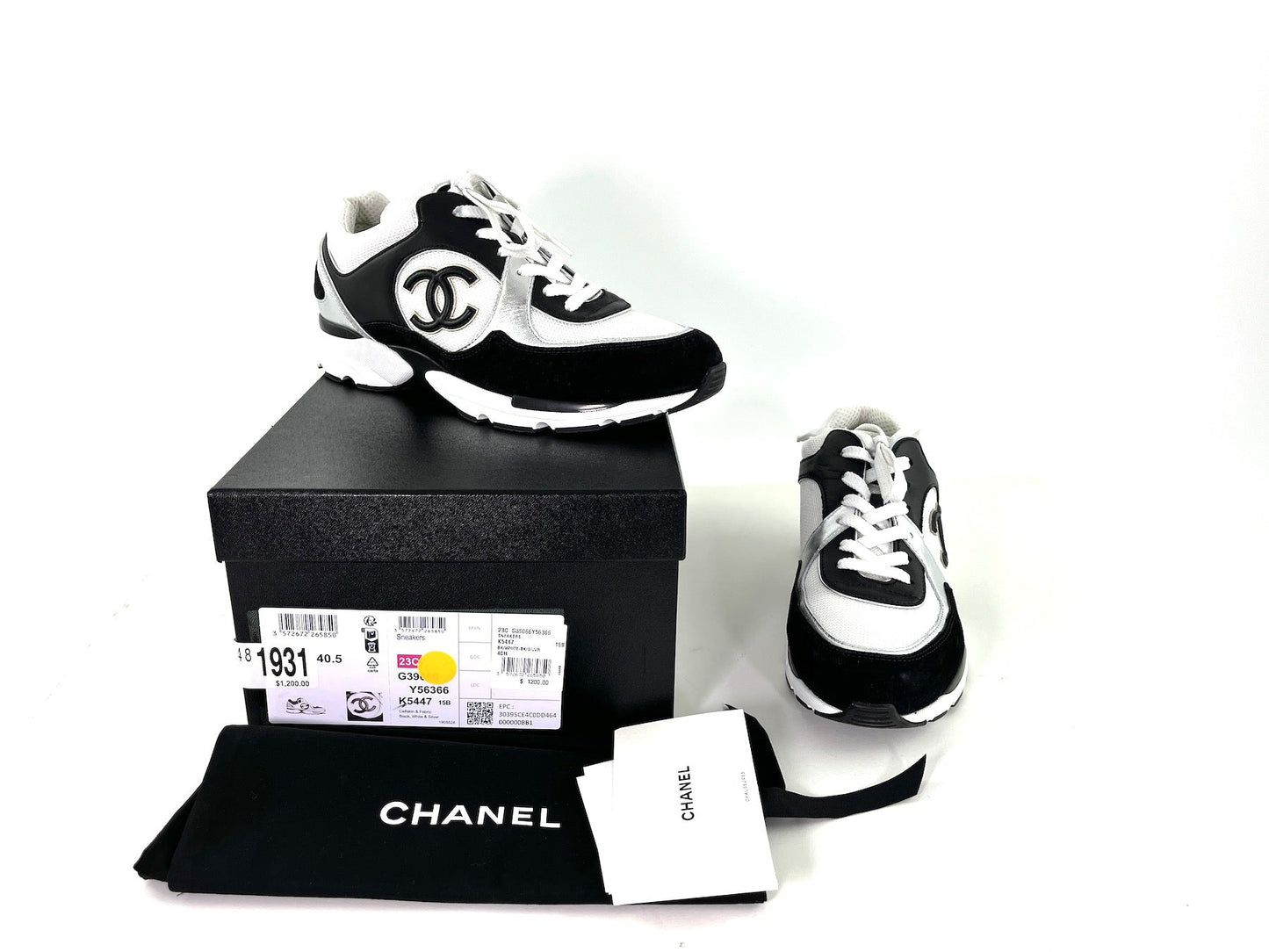 Chanel White Black Interlocking CC Sneakers 40.5