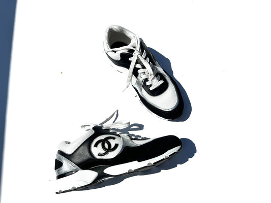 Chanel White Black Interlocking CC Sneakers 40.5