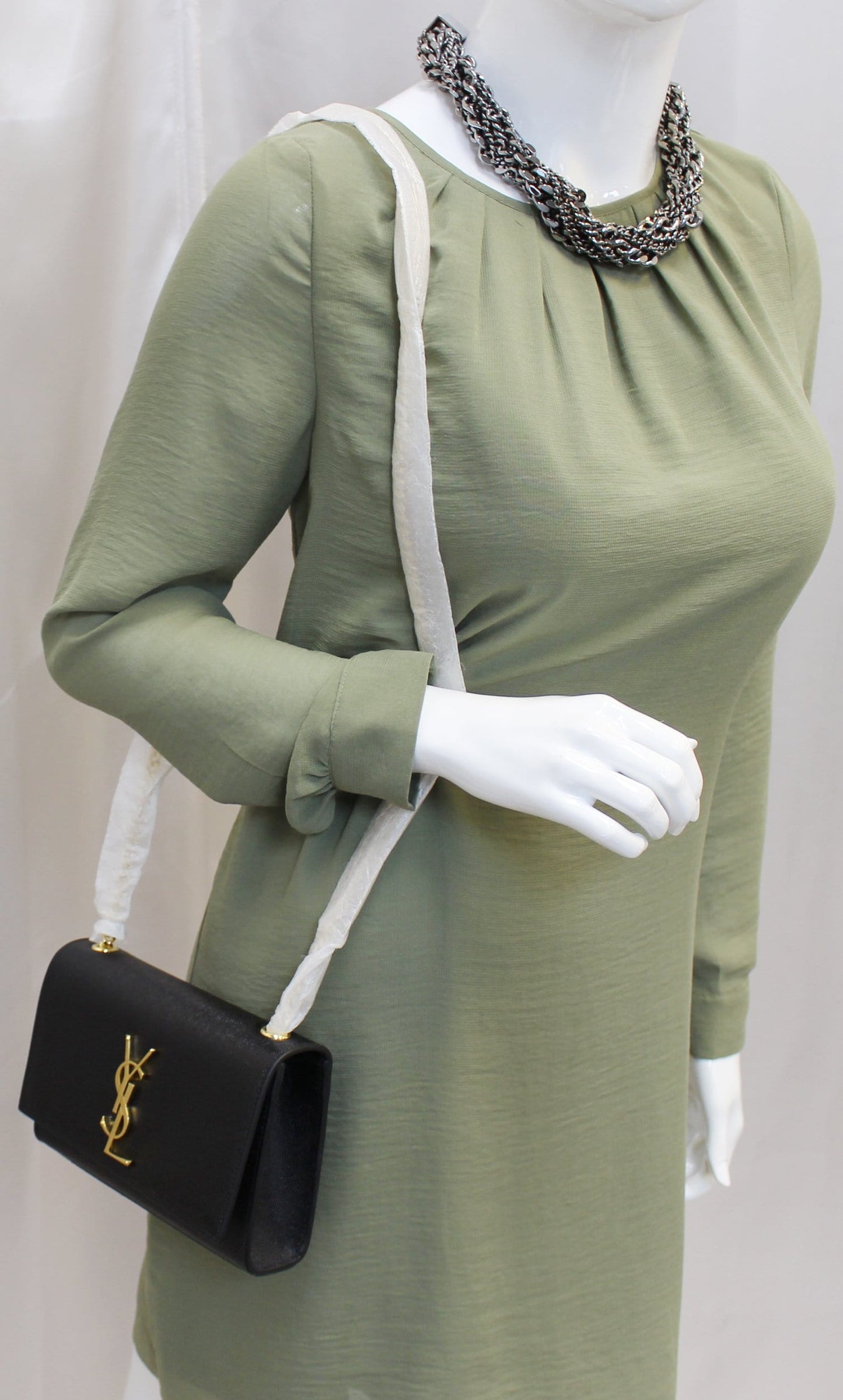YSL Saint Laurent Yves Kate Clutch Crossbody Bag Leather Black Chain Clutch Bag Crossbody Bag E4696