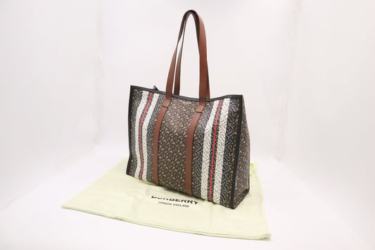 Burberry Tote In Canvas Monogram Tote Bag