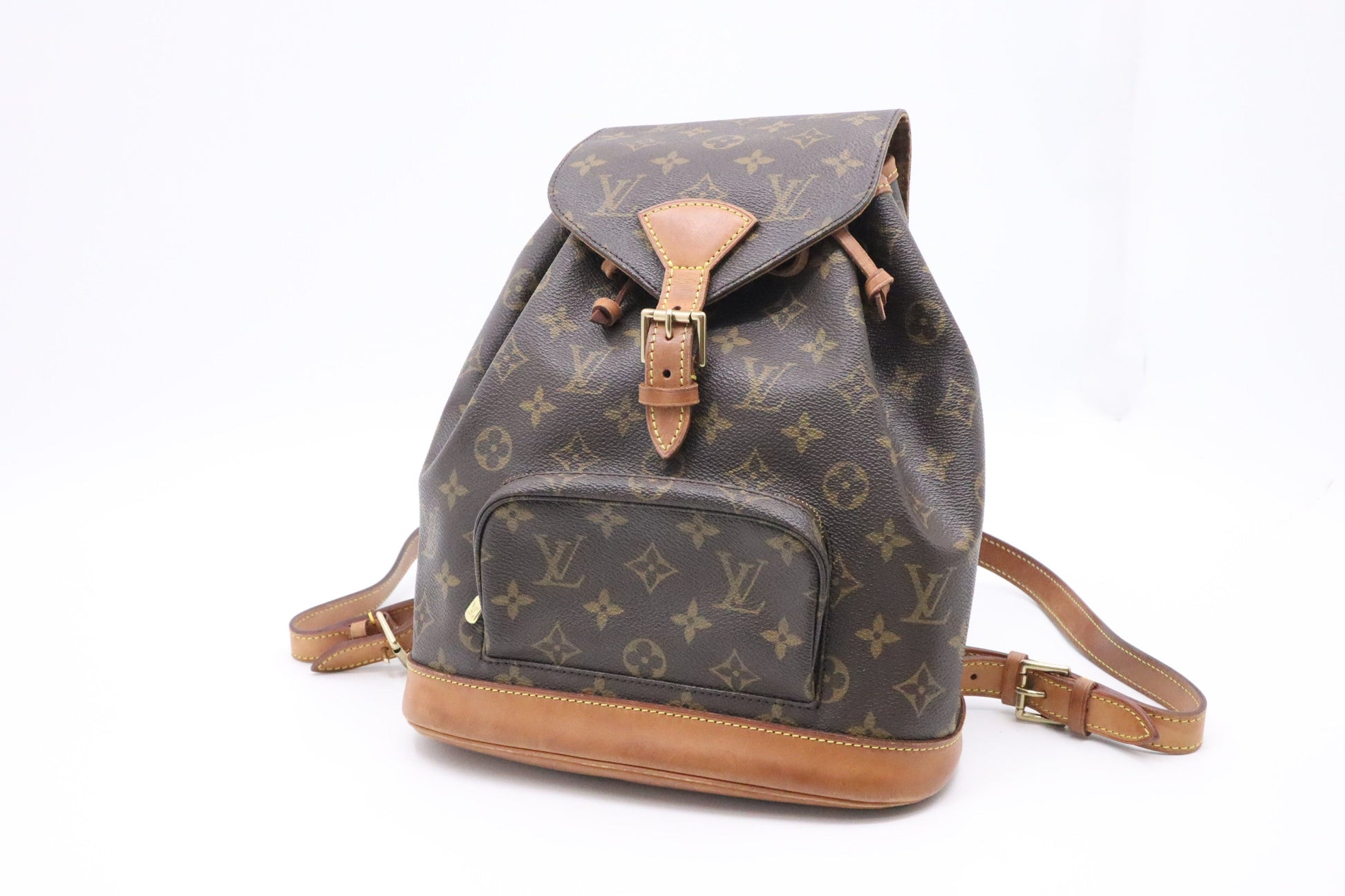 Louis Vuitton Montsouris MM Monogram Canvas Handbag