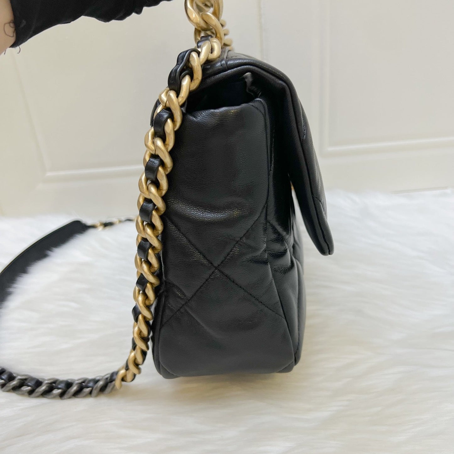 Chanel 19 Medium / Large Flap in Black Goatskin and 3-tone HW Accessory