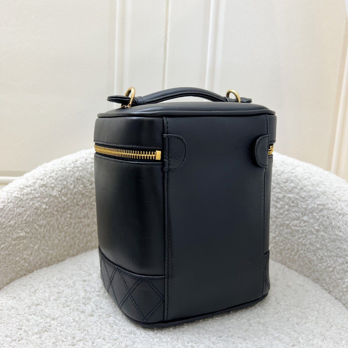 Chanel Vertical Vanity in Black Leather and GHW