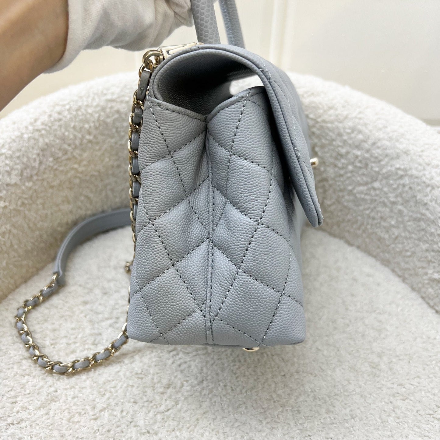 Chanel Small Coco Handle Flap Bag in Light Grey Caviar and LGHW ()