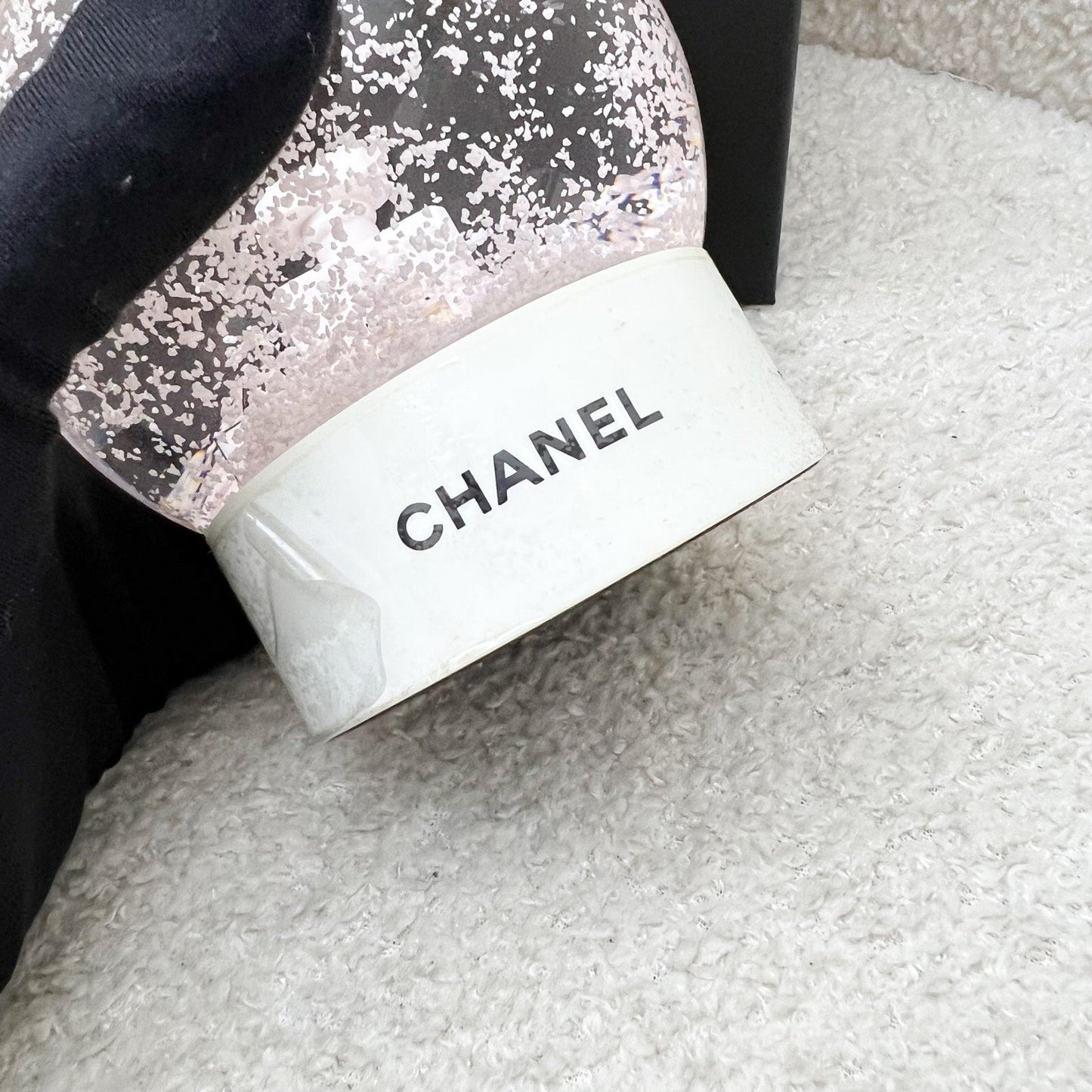 Chanel VIP Gift Perfume Bottles Snow Globe Accessory