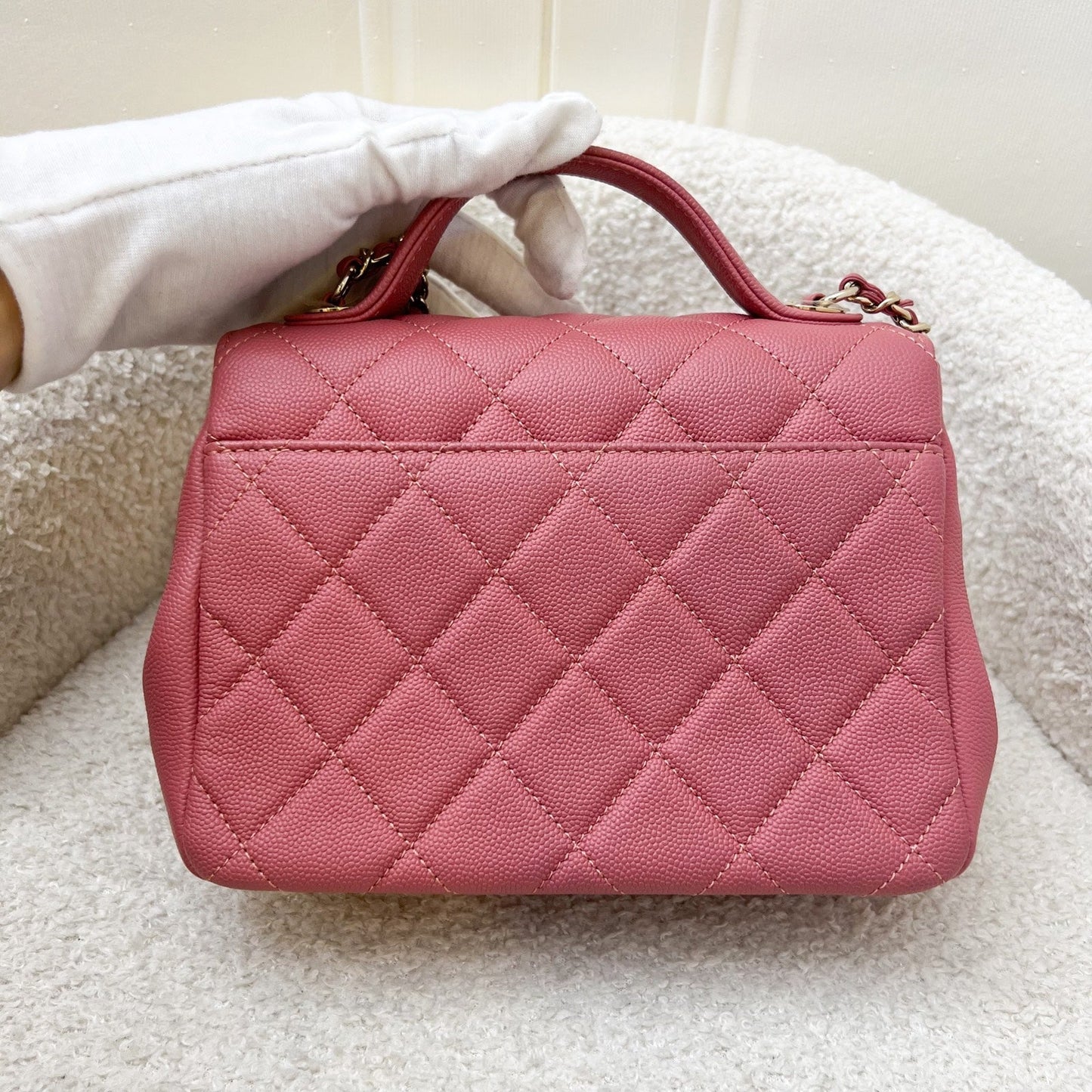 Chanel Small Business Affinity Flap in Pink Caviar and LGHW Accessory