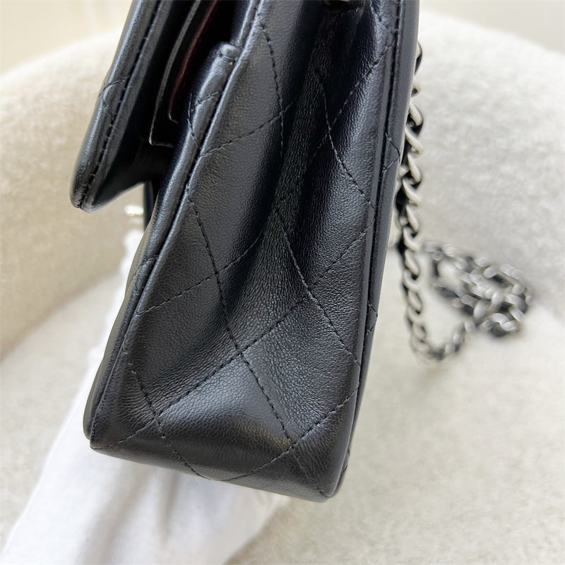 Chanel [Original Receipt - 2021] Small Classic Flap CF in Black Lambskin and SHW (Model: ) Accessory