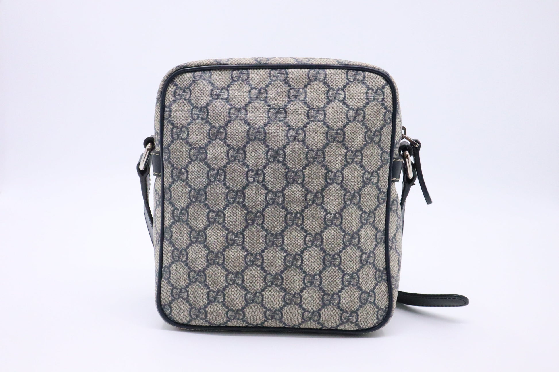 Gucci Messenger GG Canvas Blue Messenger Bag