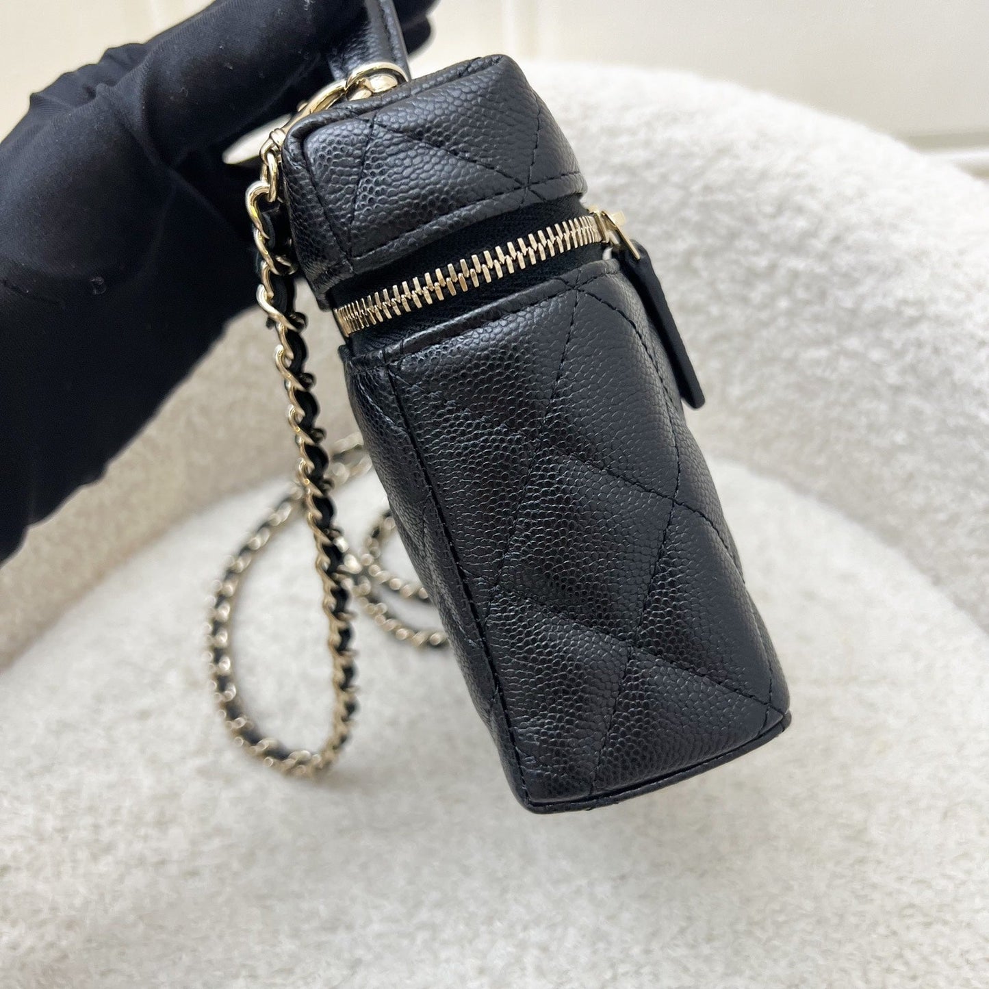 Chanel [BN - Local Set - July 2025] Vanity / Clutch with Chain (LP Style Bag) in Black Caviar and LGHW (Model: )