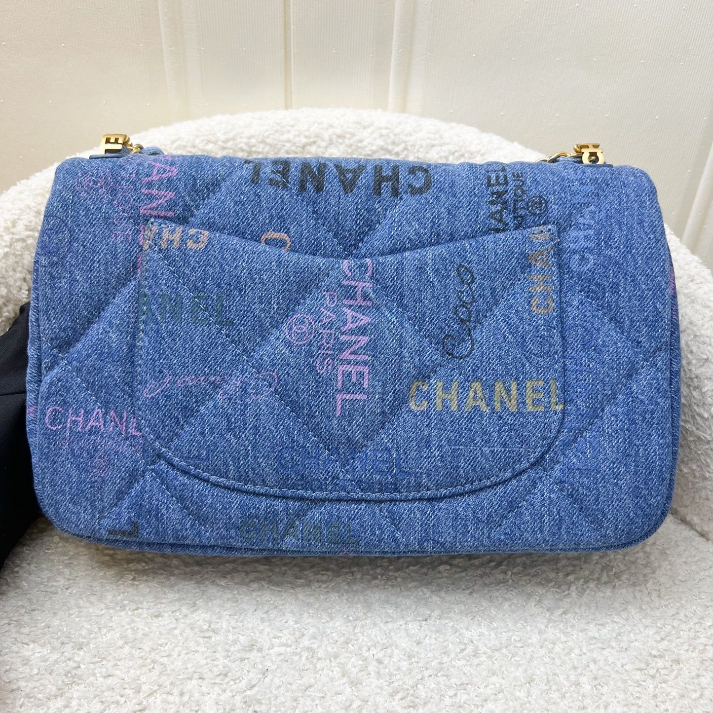 Chanel Denim Mood Medium Flap Bag in Blue Printed Denim and AGHW (Model: )