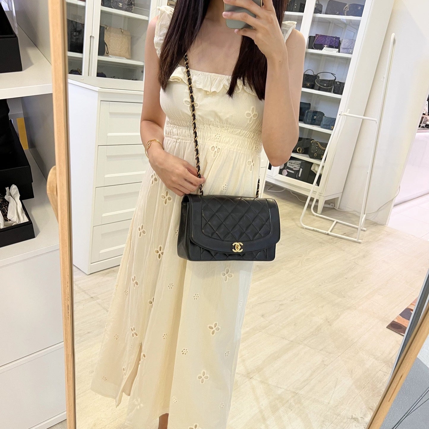 Chanel Medium Diana Flap in Black Lambskin and GHW Accessory