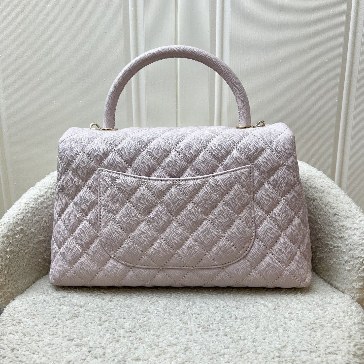 Chanel Medium Coco Handle in Lilac Caviar and LGHW Accessory