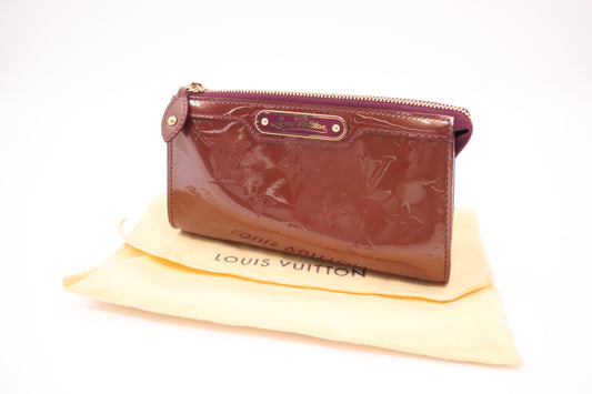 Louis Vuitton Trousse Cosmetique Grape Leather Vernis Handbag