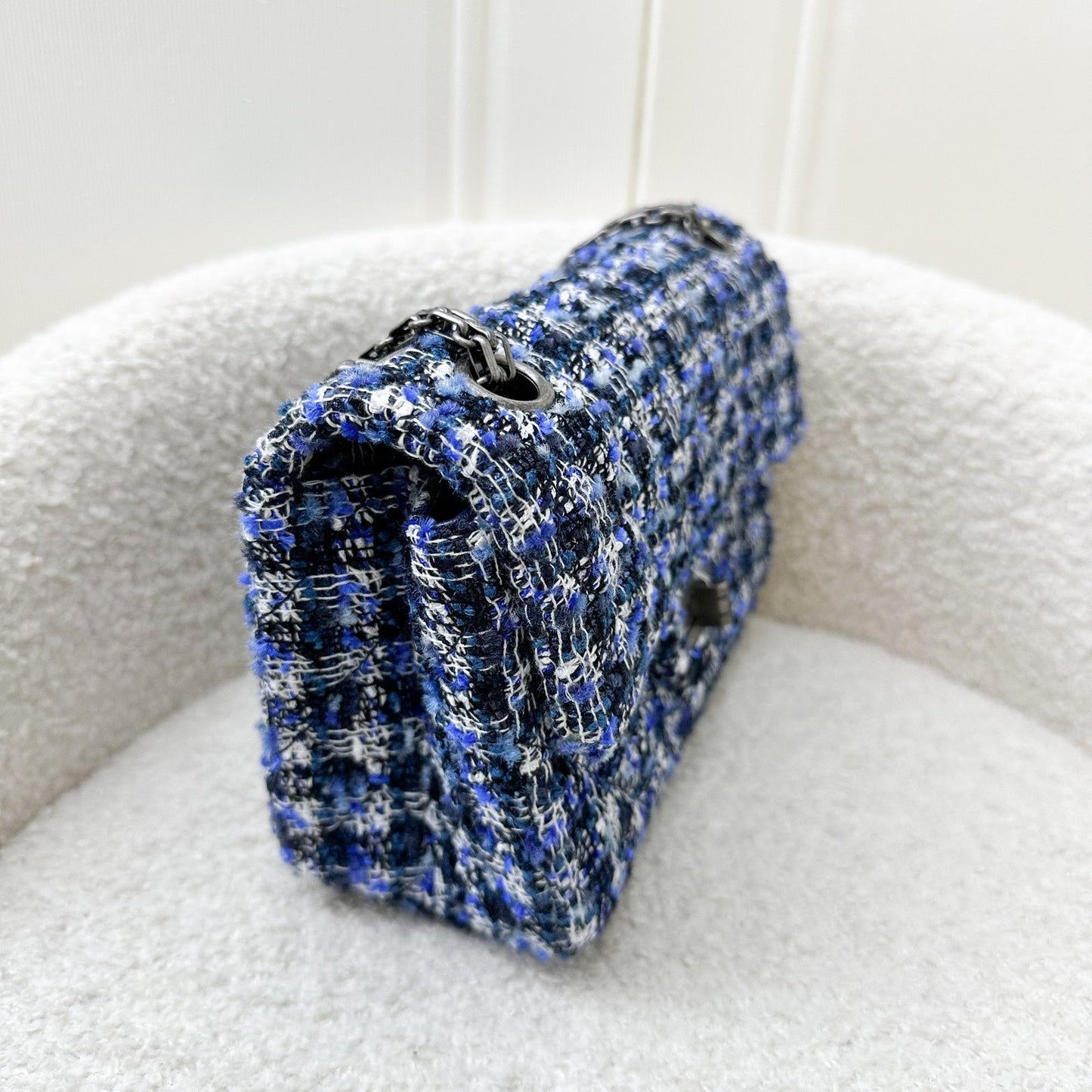 Chanel 2.55 Reissue Mini Flap in Navy / Blue / Black Tweed and RHW Accessory