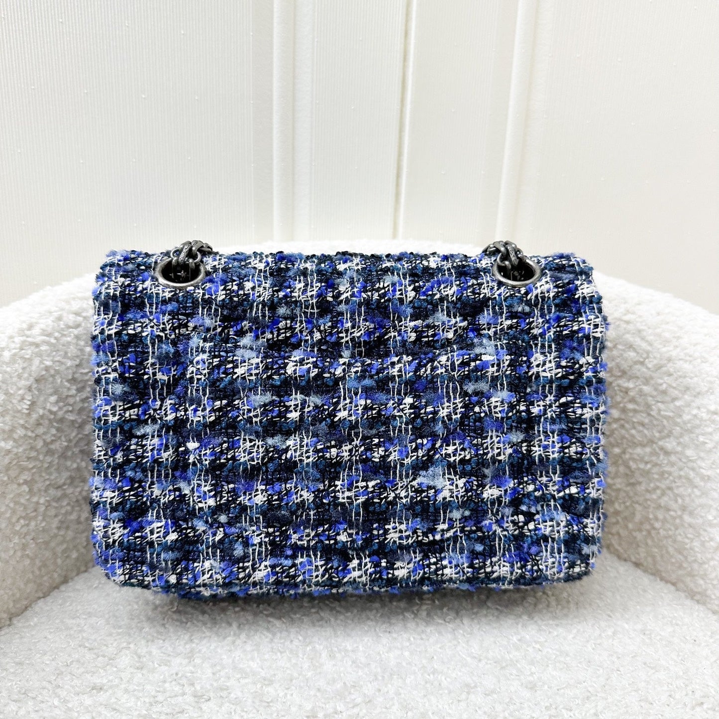 Chanel 2.55 Reissue Mini Flap in Navy / Blue / Black Tweed and RHW Accessory