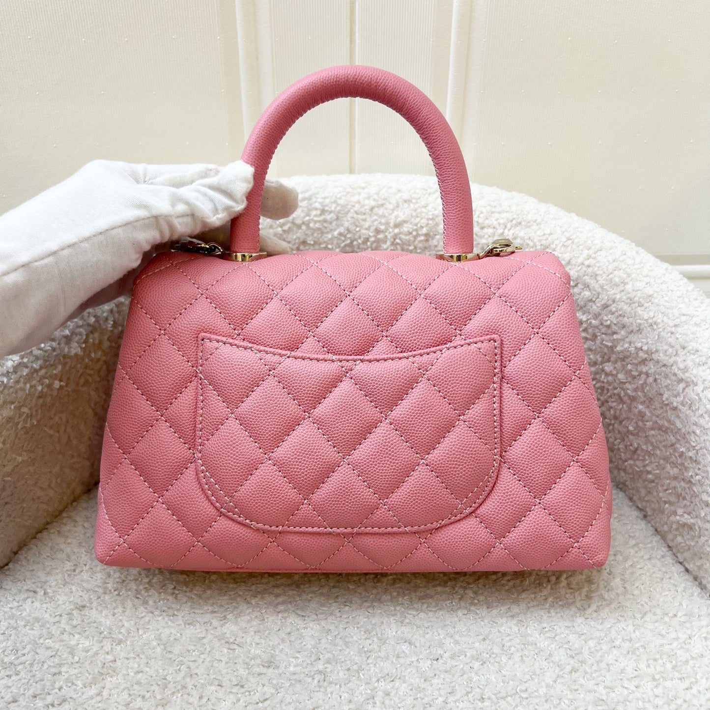 Chanel Small () Coco Handle in Pink Caviar and LGHW Accessory