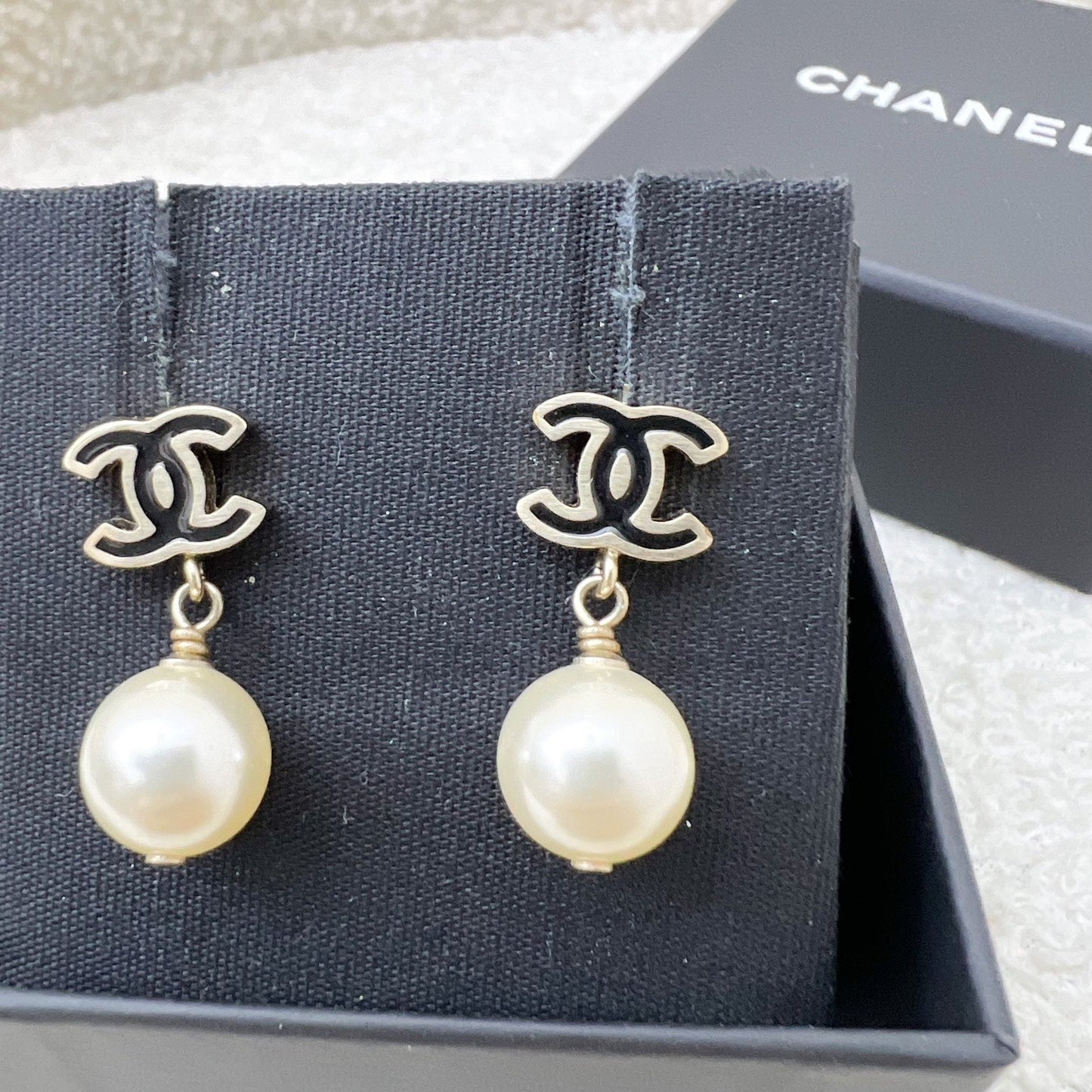 Chanel CC Logo Pearl Drop Earrings Jewelry