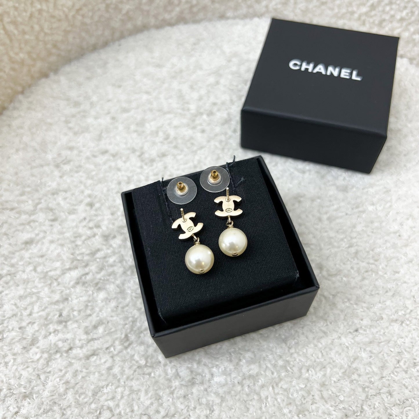 Chanel CC Logo Pearl Drop Earrings Jewelry