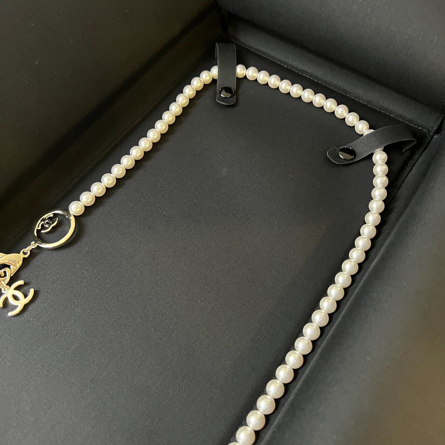Chanel Chain Waist Belt with Pearls and CC Logo in GHW