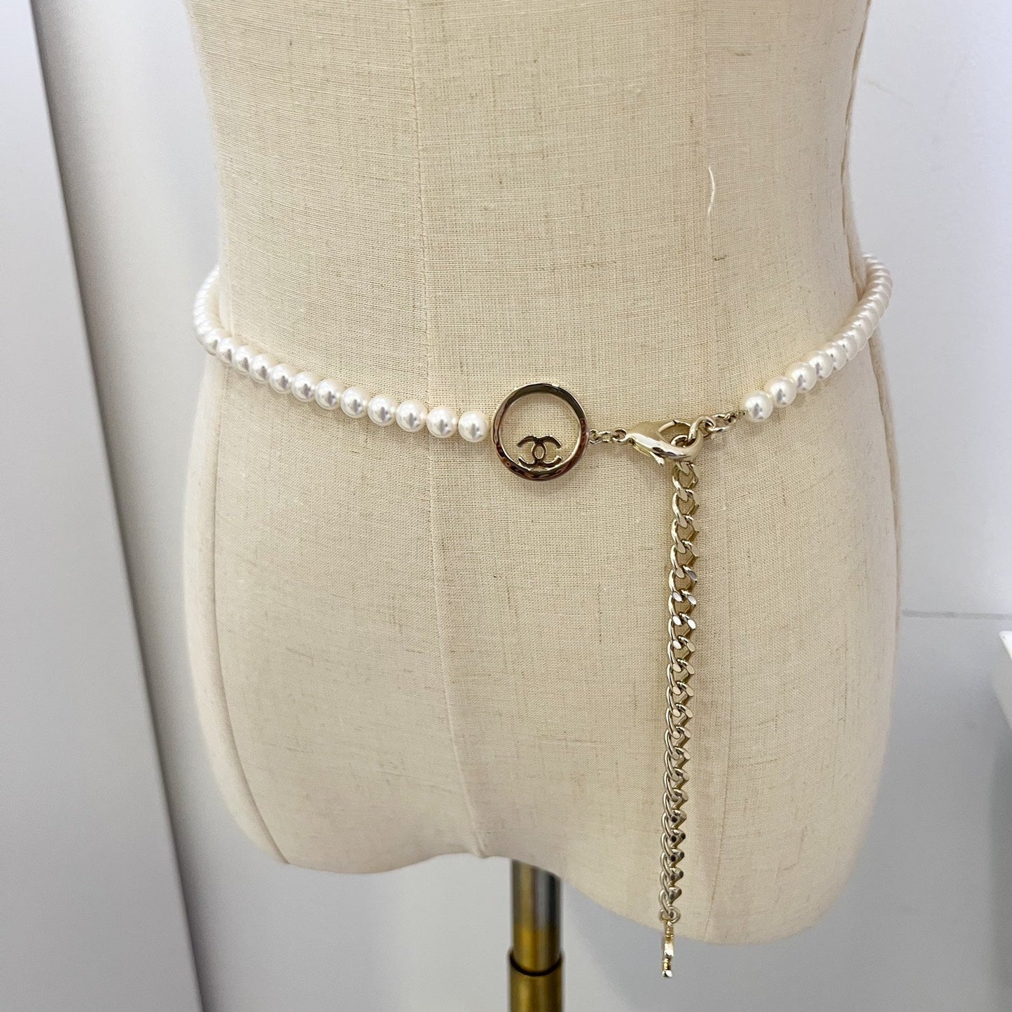 Chanel Chain Waist Belt with Pearls and CC Logo in GHW