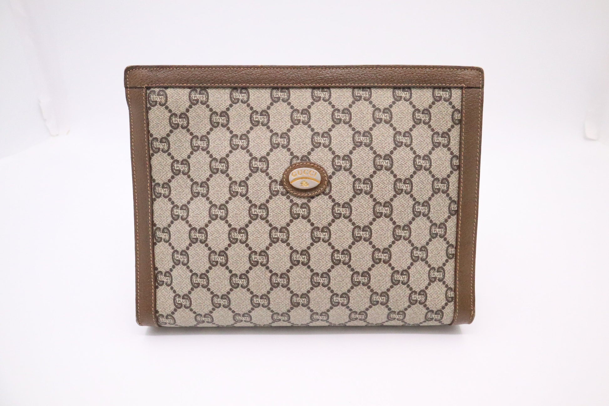 Gucci Plus GG Supreme Canvas Clutch Bag Supreme Canvas