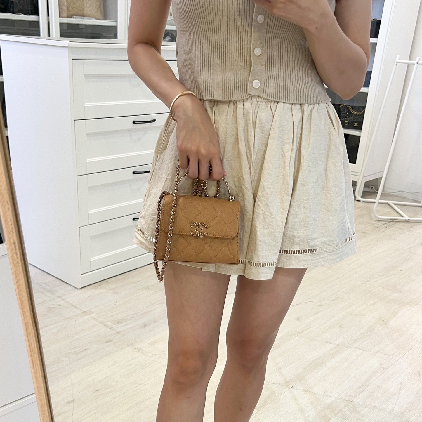 Chanel Top Handle Kelly Clutch with Chain in Caramel Caviar and GHW (Model: )