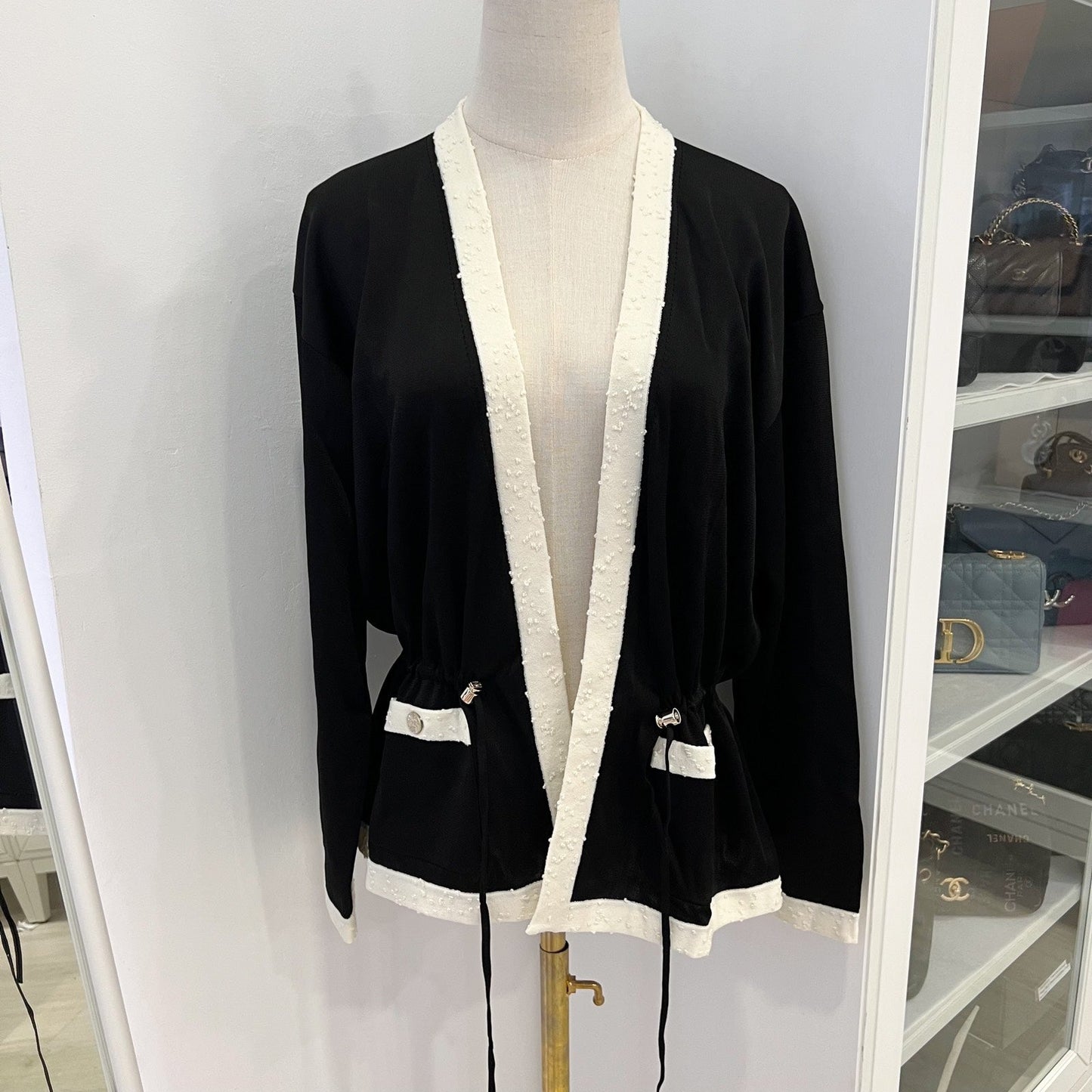 Chanel Cardigan in Black and Ecru Mixed Fibers Sz 38 (Model: ) Apparel