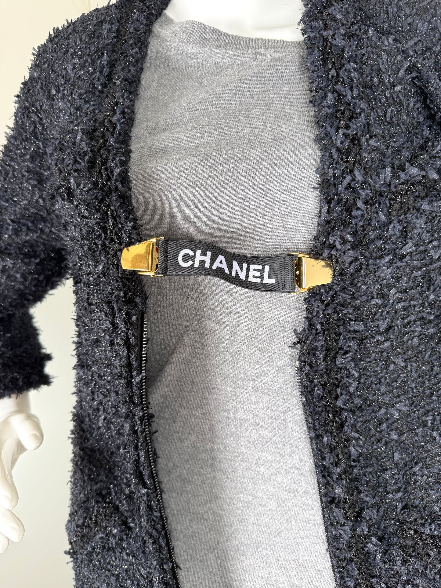 Chanel 2 Logo Sweater Sleeve Garters Suspenders Elastic Black Gold Tone Clip
