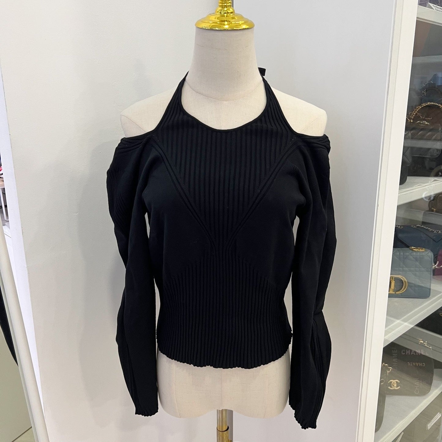 Chanel Long Sleeves Open Back Blo / Top in Black Viscose and Polyester (Model: ) Accessory