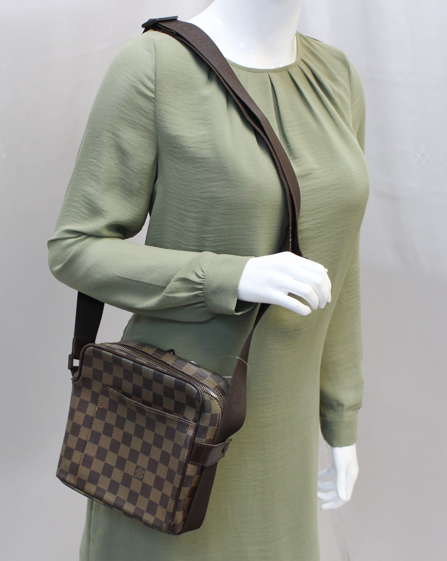 Louis Vuitton Damier Ebene Olav Pm Shoulder Bag