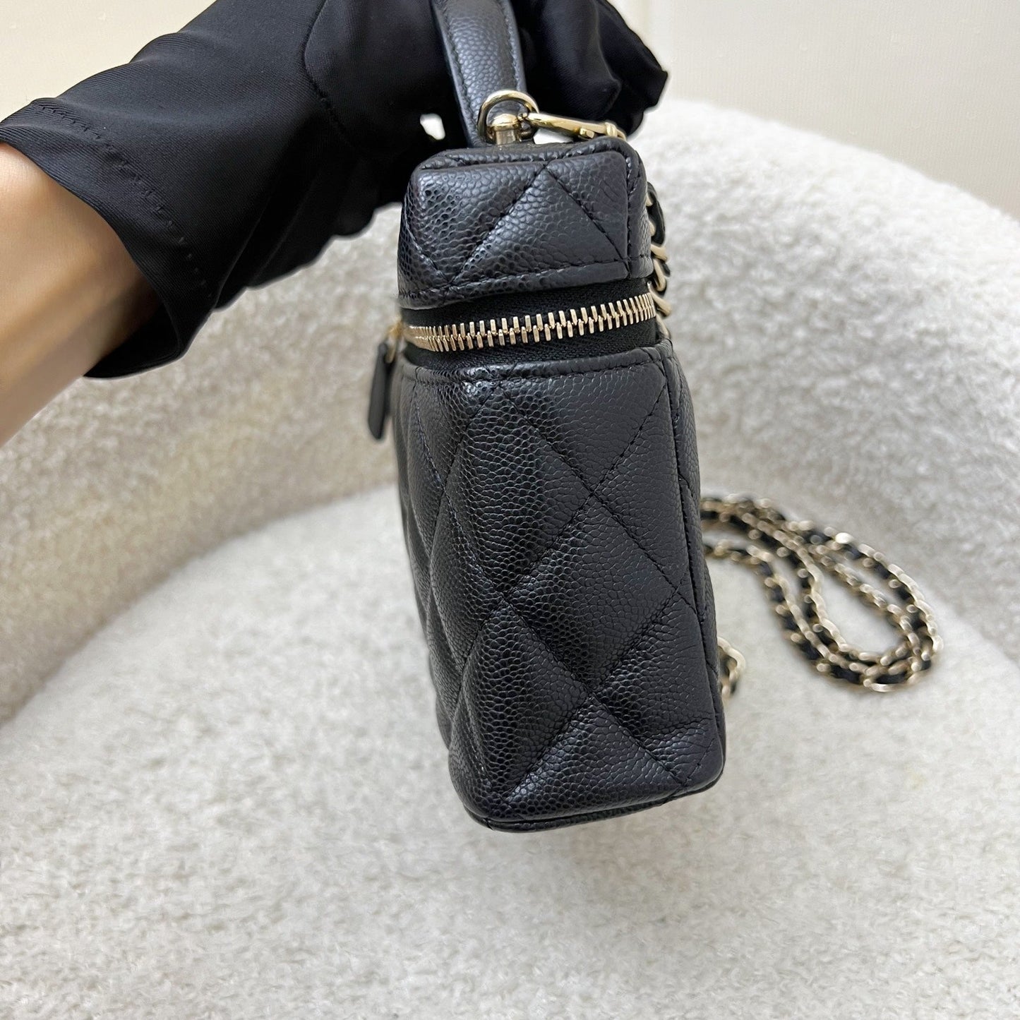 Chanel [Below Retail!] Vanity / Clutch with Chain (LP Style Bag) in Black Caviar and LGHW (Model: )